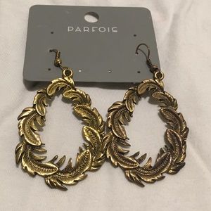 Leaf Design, Gold-plated Earrings